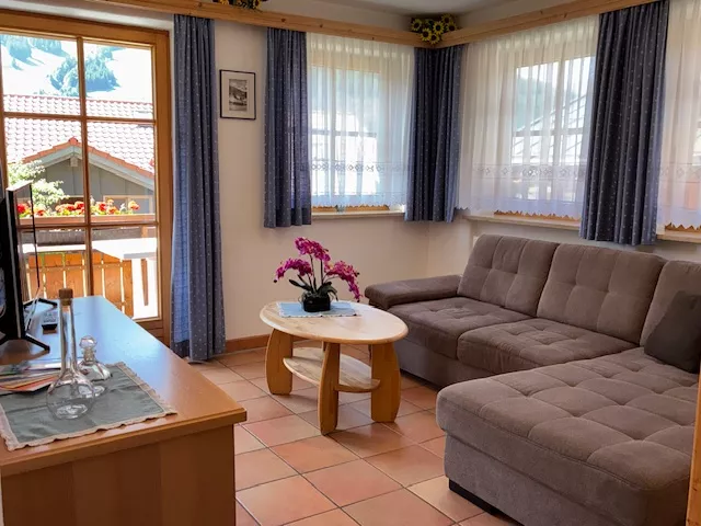 Wohnen Ferienwohnung Wolkenstube 68 qm 1. OG